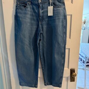 Barrel Jeans, Free Assembly